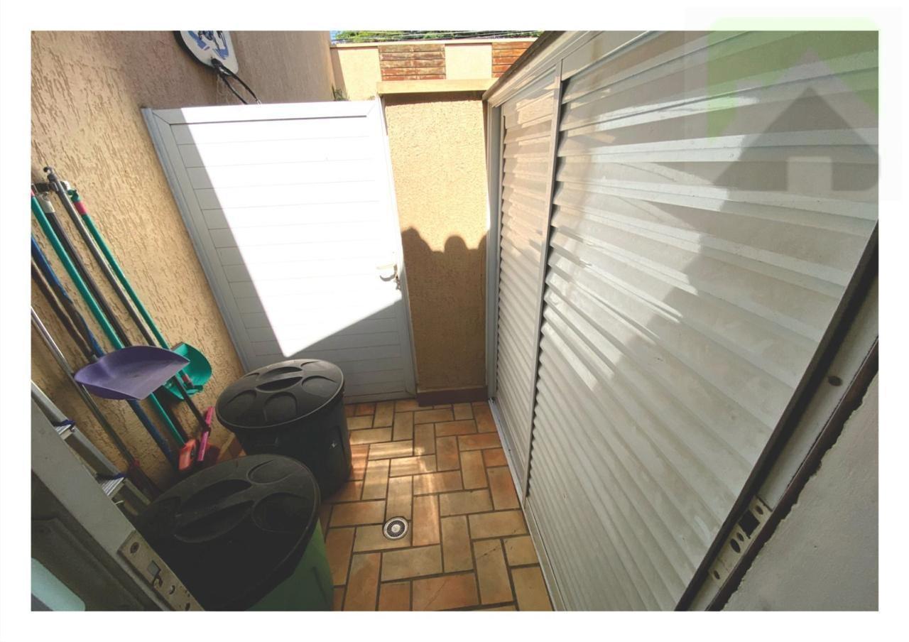 Sobrado à venda com 3 quartos, 130m² - Foto 6