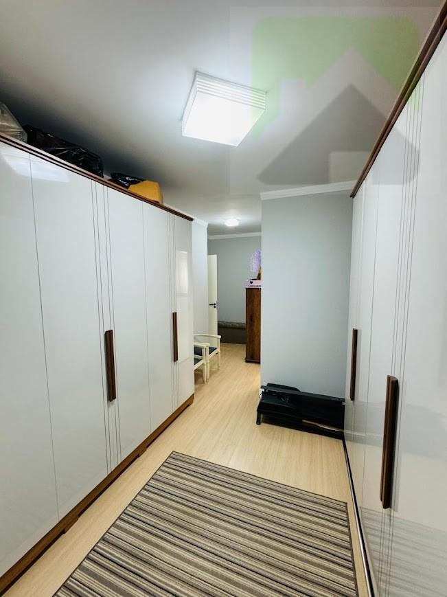 Sobrado, 4 quartos, 300 m² - Foto 28