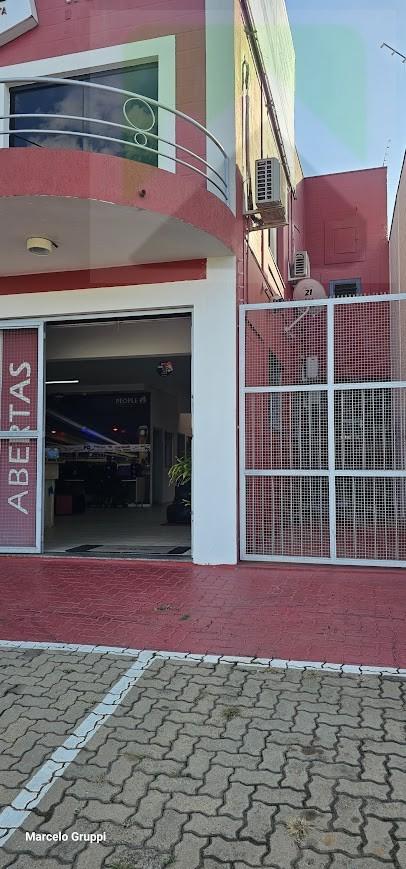 Prédio Inteiro à venda, 300m² - Foto 2
