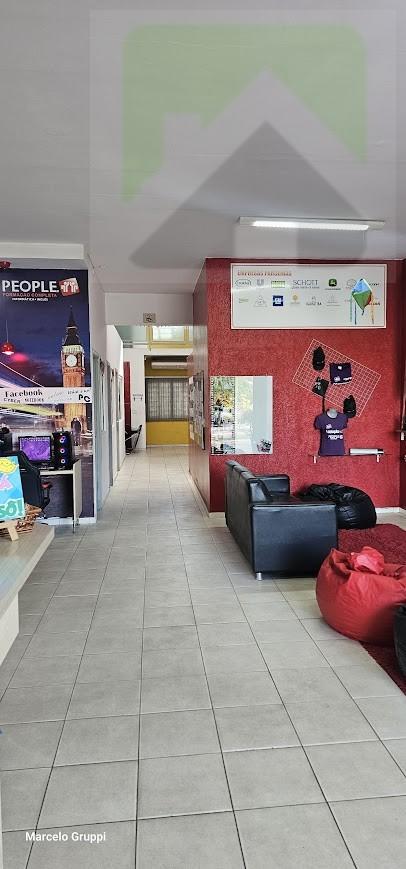 Prédio Inteiro à venda, 300m² - Foto 8
