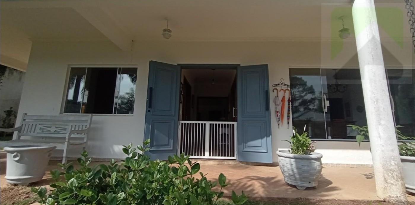 Sobrado à venda com 4 quartos, 1500m² - Foto 3