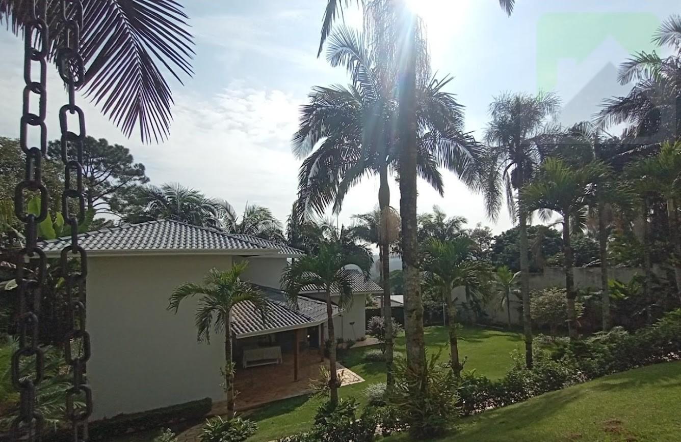Sobrado à venda com 4 quartos, 1500m² - Foto 10