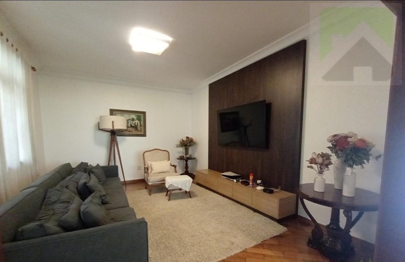 Sobrado à venda com 4 quartos, 1500m² - Foto 35