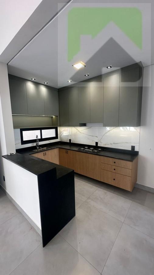 Casa à venda com 3 quartos, 104m² - Foto 2
