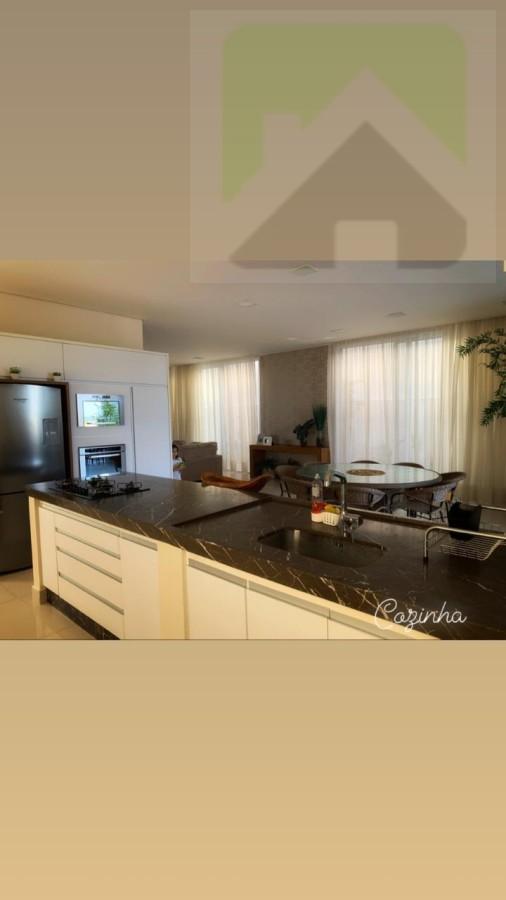 Sobrado à venda com 3 quartos, 429m² - Foto 9