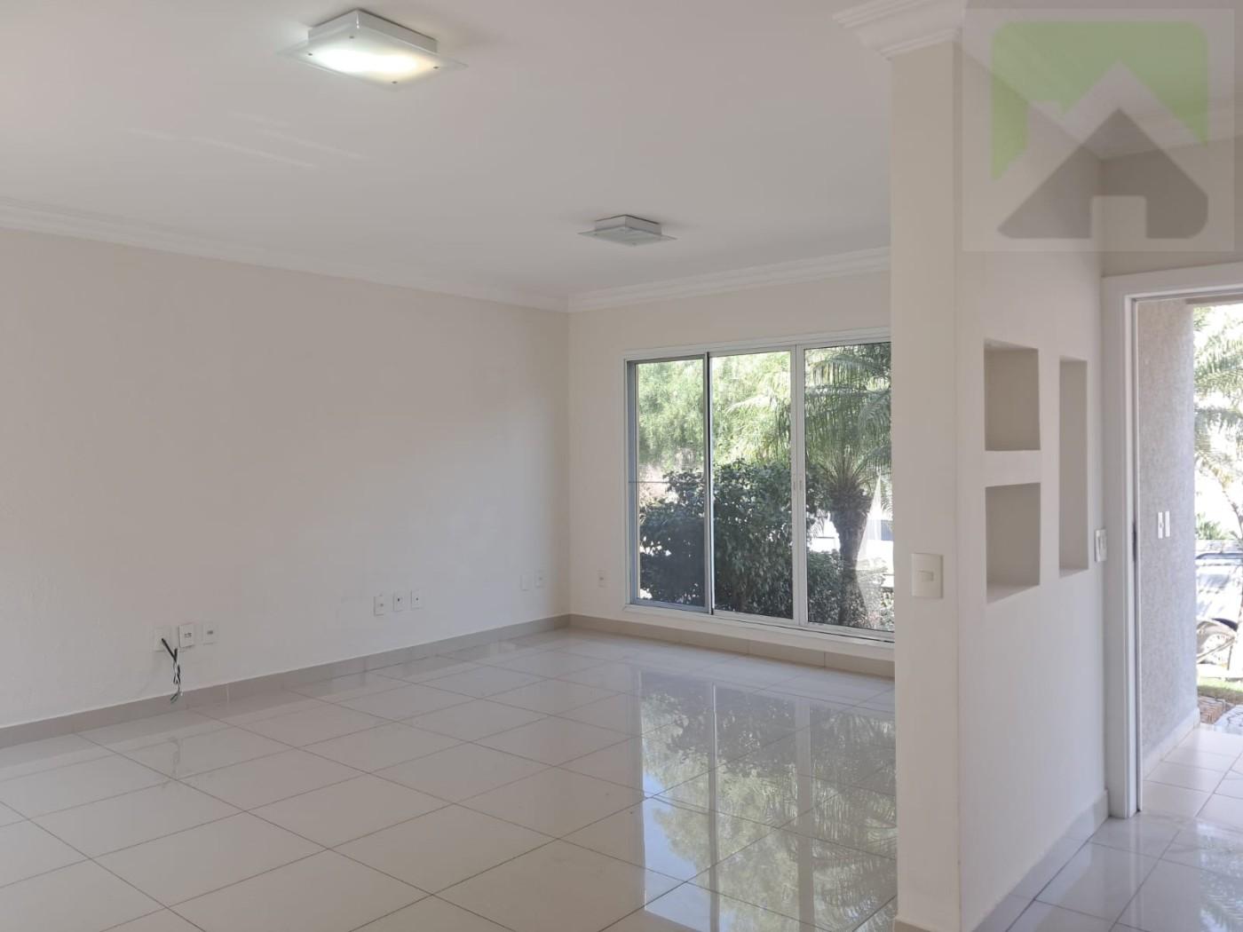 Casa de Condomínio para alugar com 4 quartos, 218m² - Foto 11