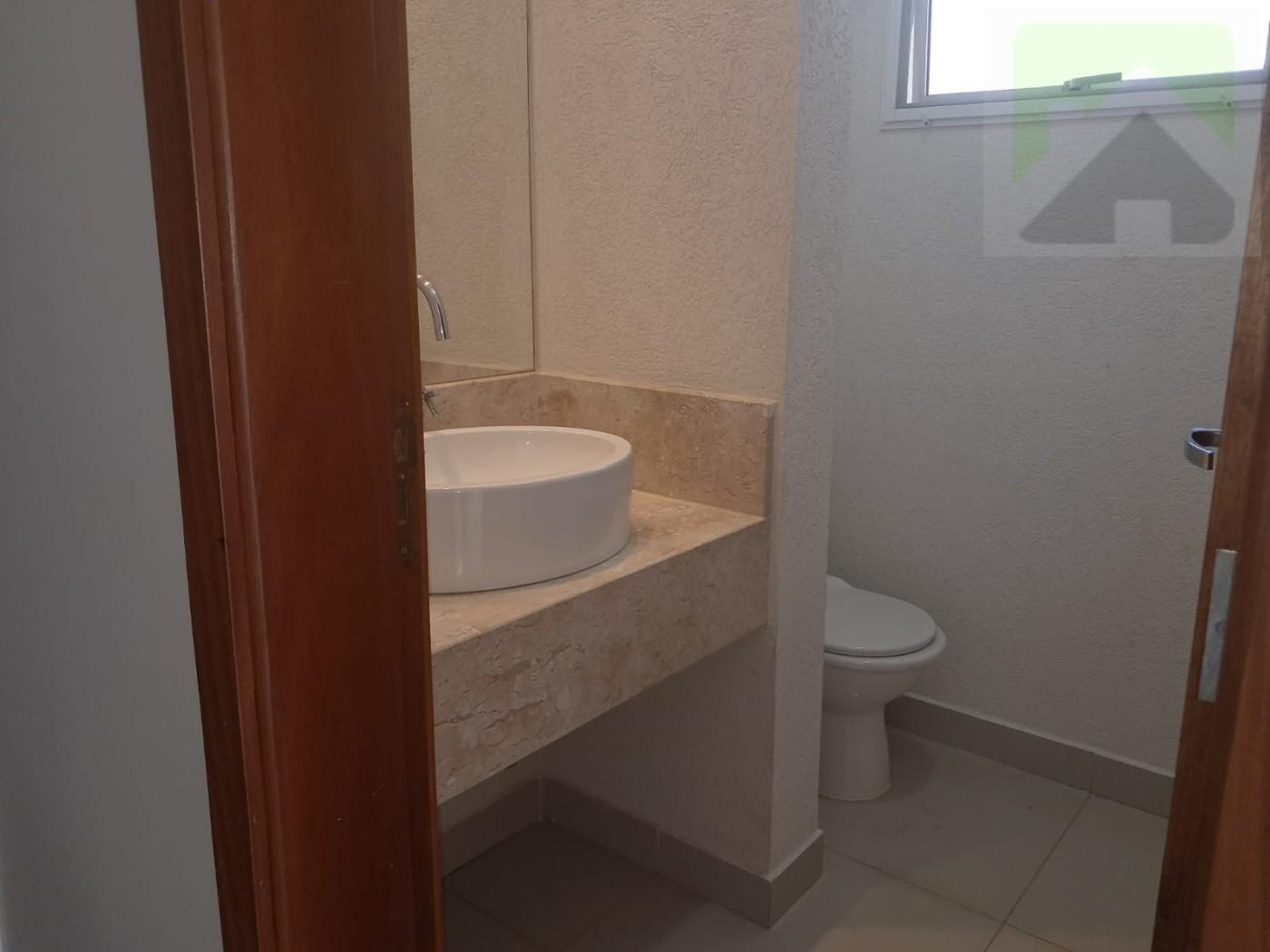 Casa de Condomínio para alugar com 4 quartos, 218m² - Foto 15