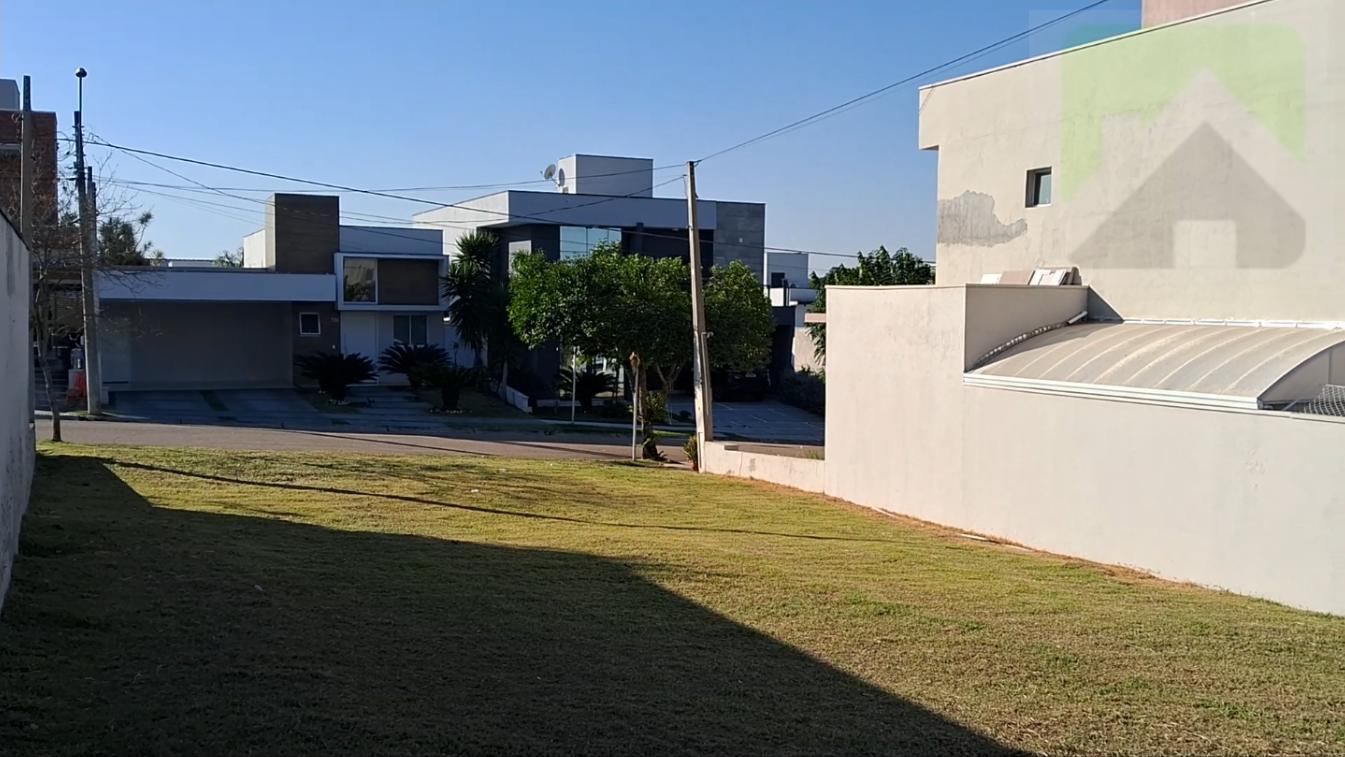 Terreno, 329 m² - Foto 1